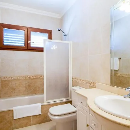 Puerto Del Carmen Sleeps 6 Pool Air Con Wifi فيلة بويرتو ذيل كارمين